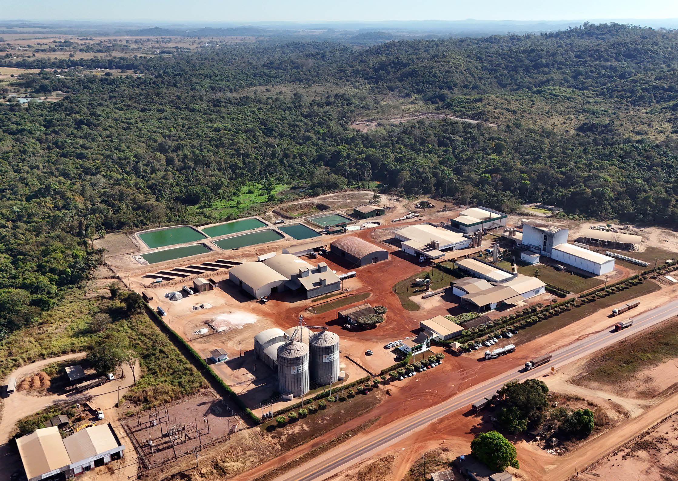 Terra Nova do Norte_MT, 30 de junho de 2025 OCB - COOPERATIVAS DO BRASIL: RETRATOS DE UM MUNDO MELHOR  Imagem de uma usina de latic nios da cooperativa COOPERNOVA.  Imagem: Ueslei Marcelino / NITRO
