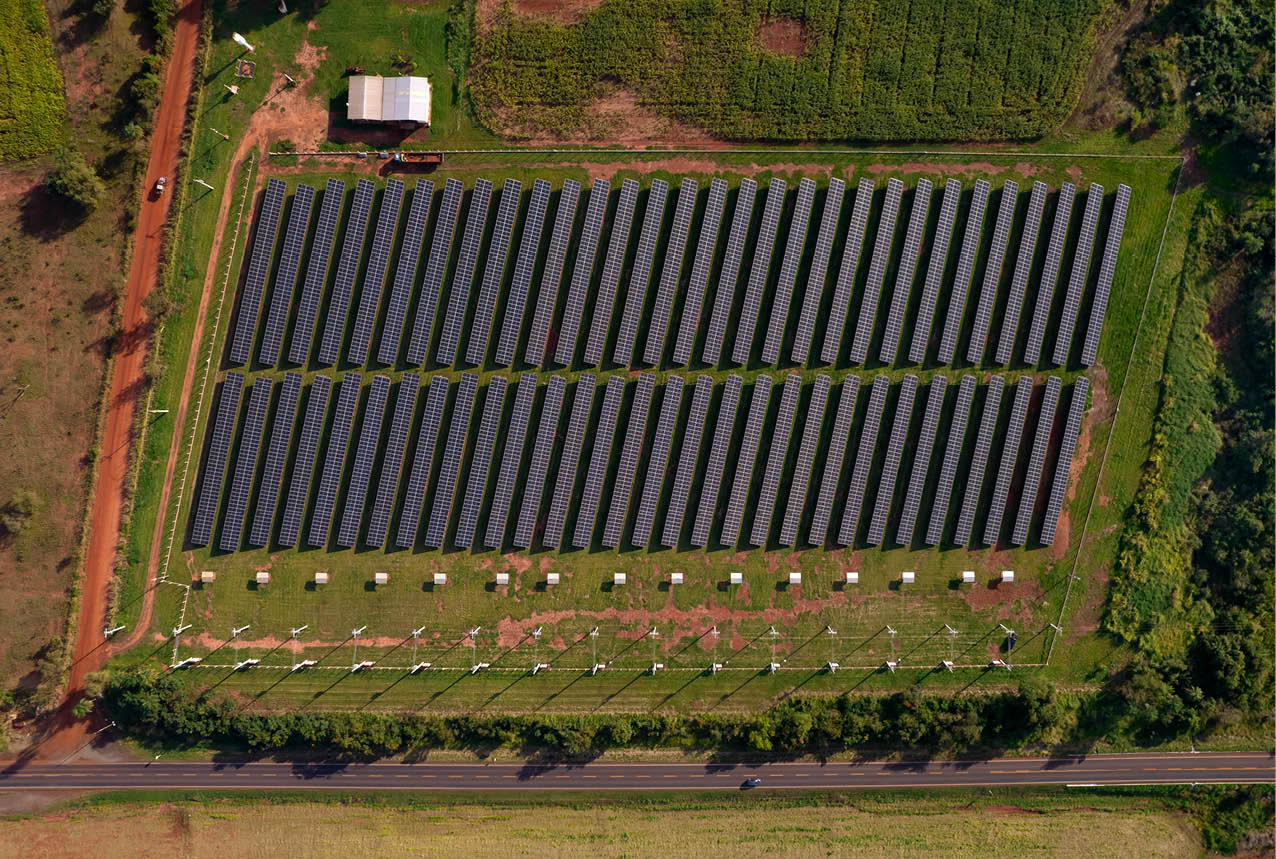 Dourados_MS, 09 de junho de 2025 OCB - COOPERATIVAS DO BRASIL: RETRATOS DE UM MUNDO MELHOR  Imagem de uma usina fotovoltaica de propriedade dos empresarios Eduardo Correia e Luiz Teodoro, donos da HeS Participacoes, parceira da cooperativa CERGRAND.  Imagem: Douglas Magno / NITRO