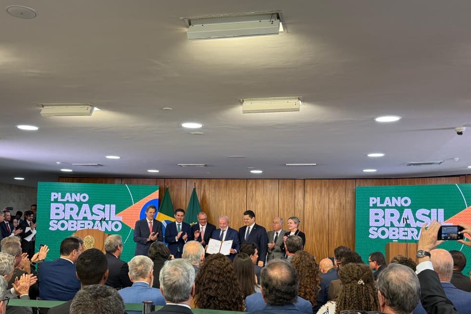 Sistema OCB acompanha anúncio da MP Brasil Soberano no Planalto 