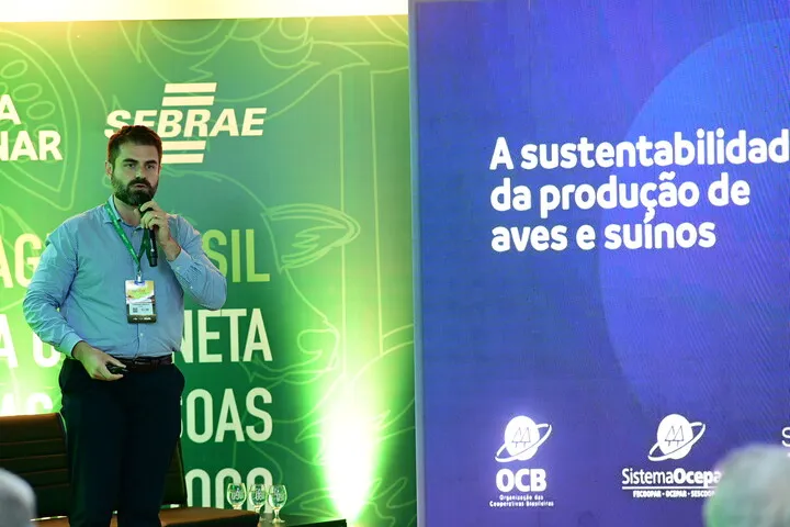 Eficiência ambiental guia expansão da produção de aves e suínos