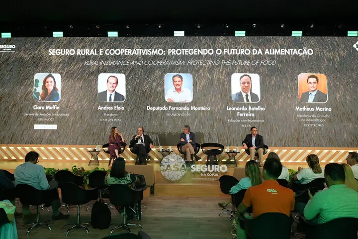 Cooperativismo encerra participação na COP30 com impacto social