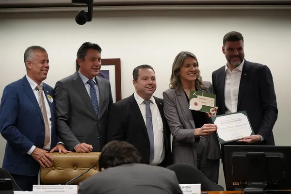 Tania Zanella recebe Prêmio Mérito Agropecuário e destaca força do IPA 
