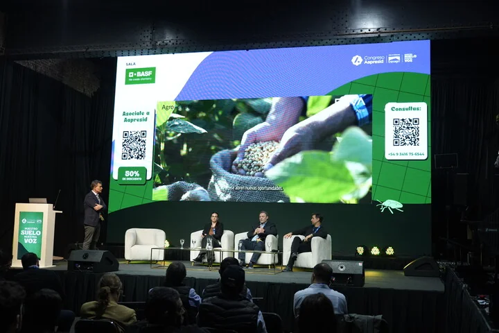 Modelo brasileiro do coop agro é apresentado em congresso na Argentina
