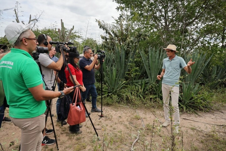 Jornalistas durante press trip 2026