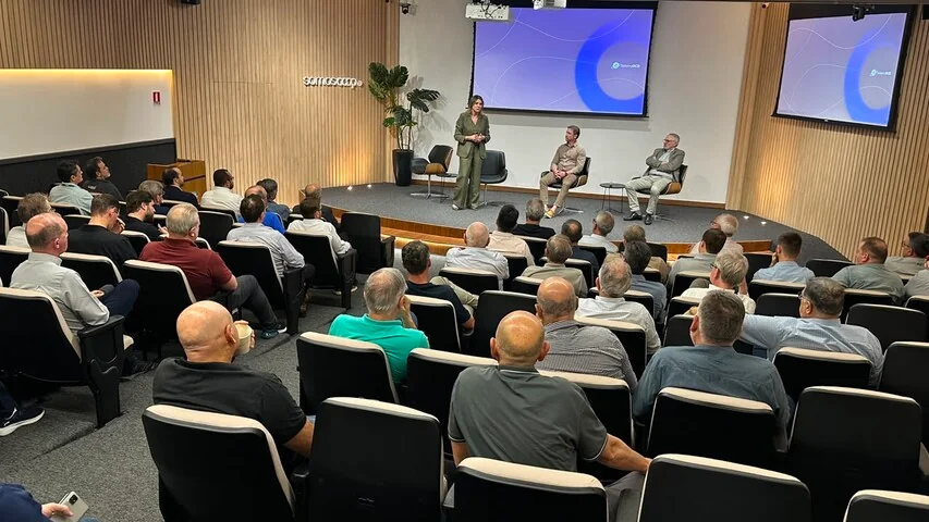    Lideranças da Fecoagro visitam a Casa do Cooperativismo  