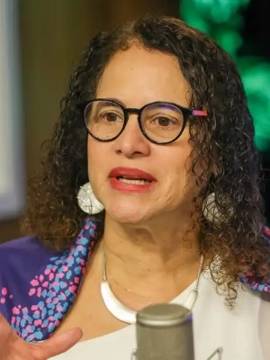 Luciana Barbosa de Oliveira Santos