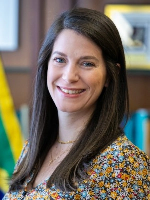 Viviane Vecchi Mendes Muller