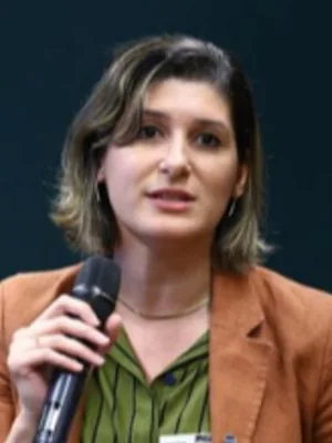 Mariana de Assis Espécie