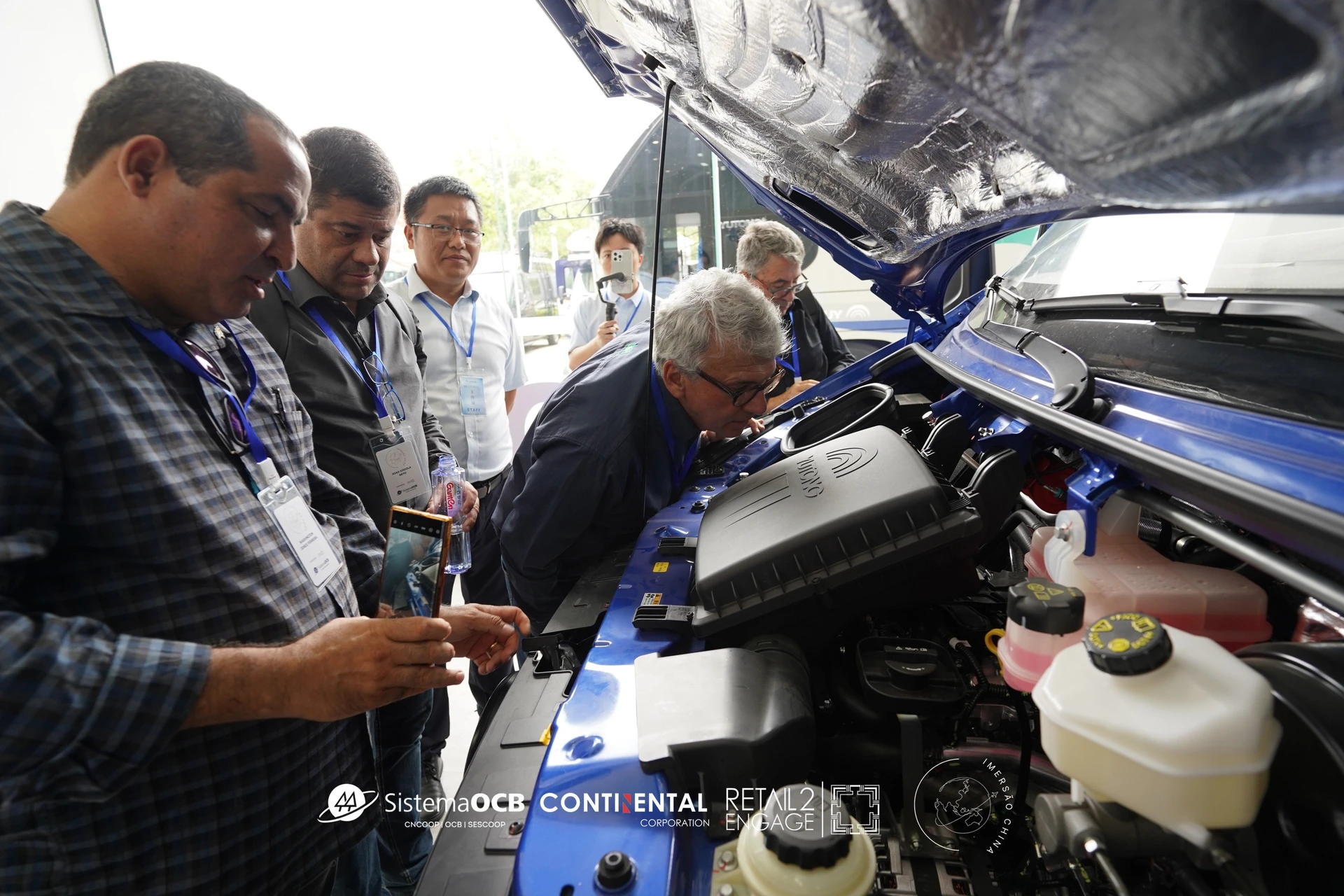 Tecnologia e inovação foram destaques em missão de cooperativas do Ramo Transporte