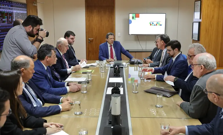 As principais demandas do cooperativismo foram apresentadas pelo deputado Arnaldo Jardim, presidente da Frencoop