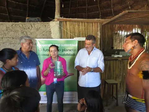 Sistema OCB/RJ promove ação do Dia C em aldeia indígena