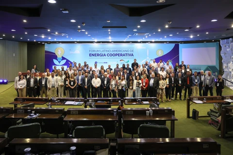Fórum de Energia Cooperativa: transição energética e sustentabilidade