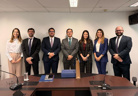 AGU recebe Sistema OCB para debater licitações públicas