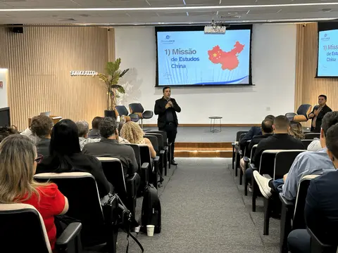 Novas estratégias e formação de lideranças marcam reunião do Ramo Transporte 
