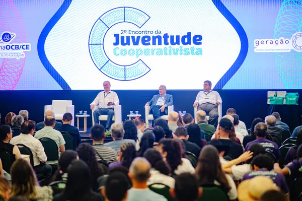 Cooperativismo inspira jovens do agro durante PEC Brasil 2026 no Ceará