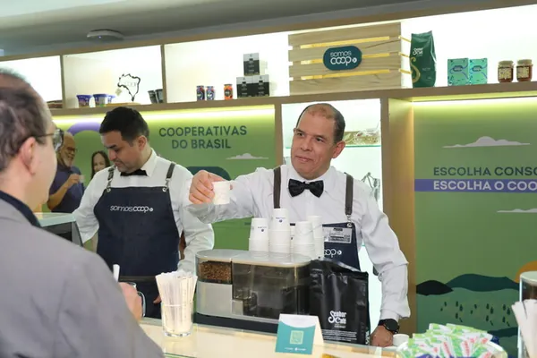 Vitrine do Coop leva cafés especiais ao Congresso Nacional 
